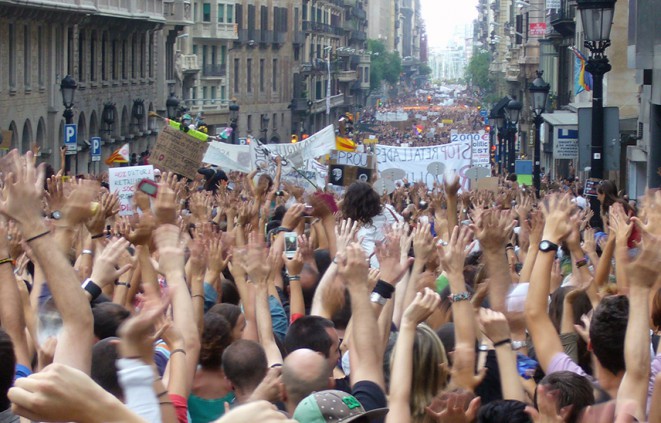 Imatge d'una manifestació, democràcia procomú