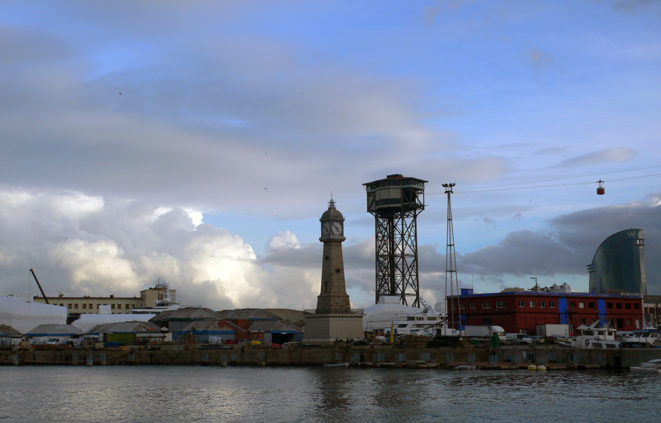 Imatge de la Barceloneta i el port de Barcelona